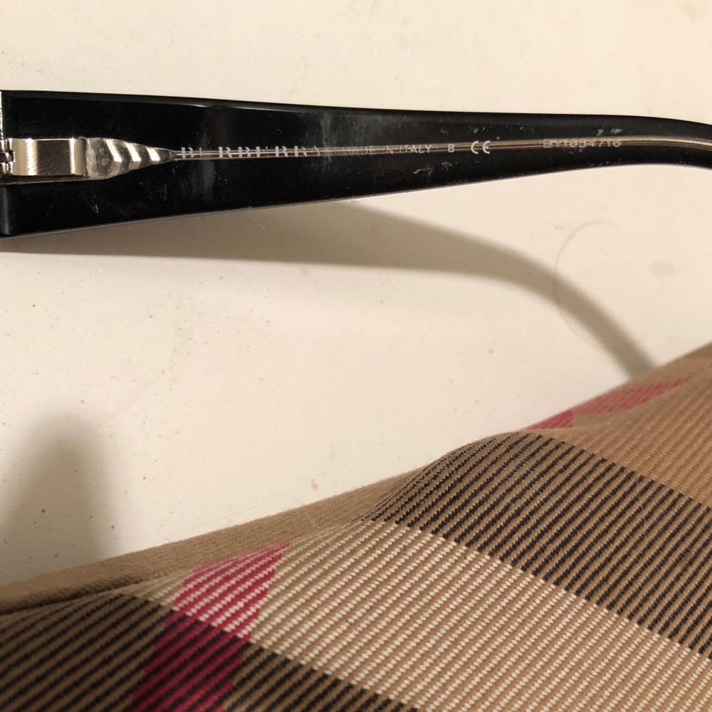 AUTHENTIC UNISEX BURBERRY FRAMES W/READER LENSES - Picture 4 of 8